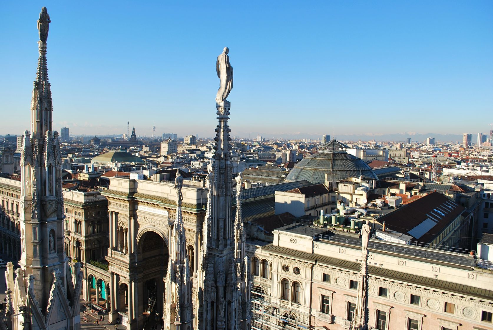 Panoramatický výhled na italský Milán | crisferra/123RF.com